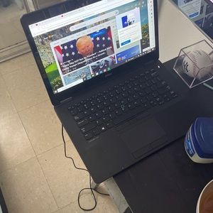 Dell laptop latitude e7074